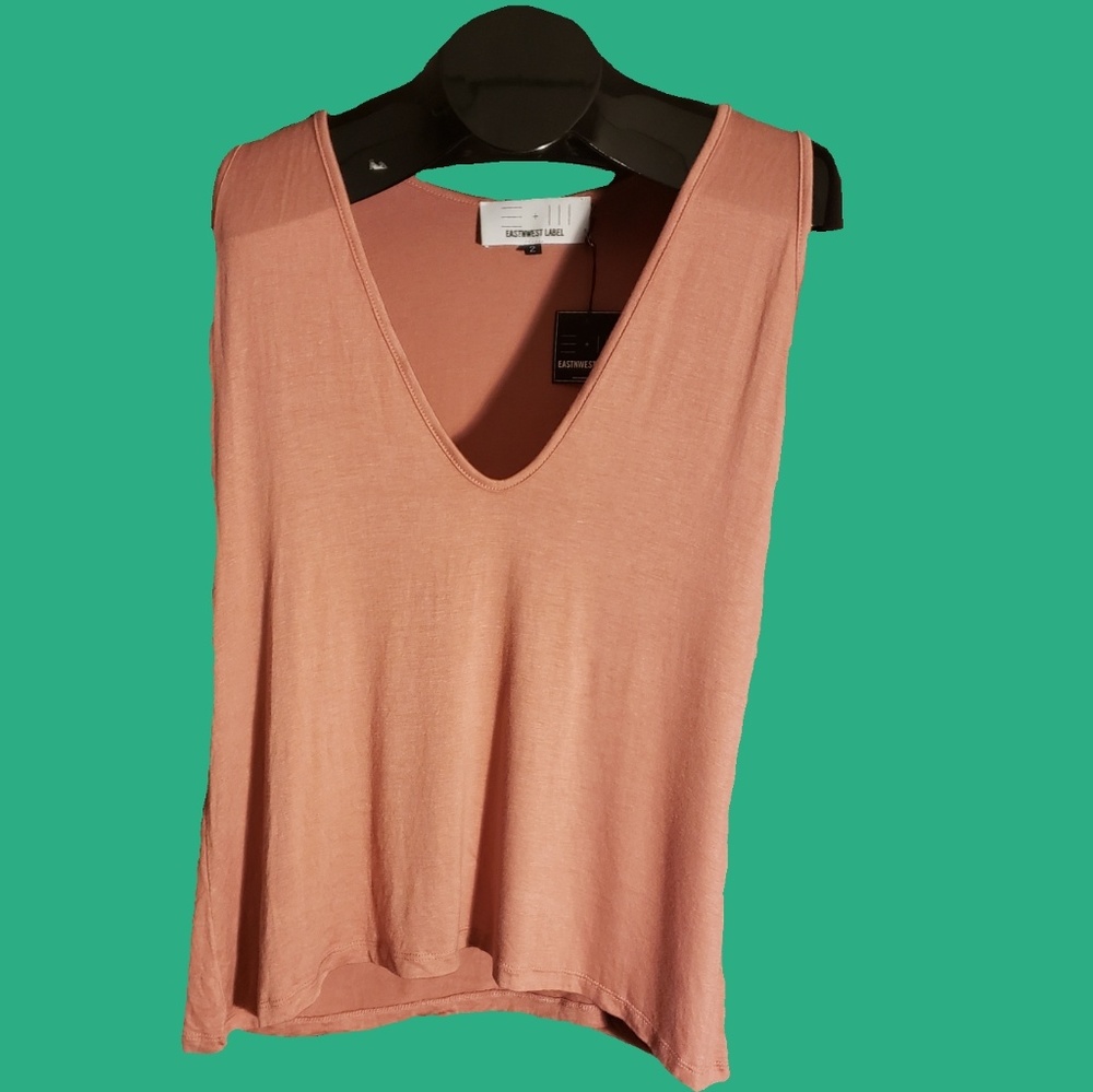 COPY - EASTNWESTLABEL Coral V-neck Tank Top